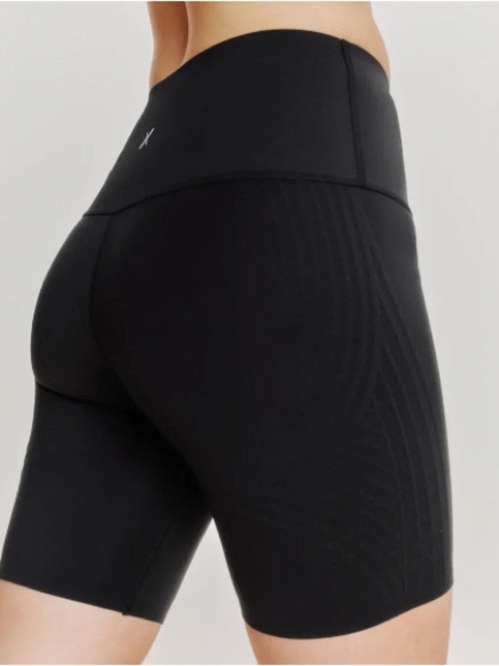 KNIX - HiTouch™️ High Rise Short